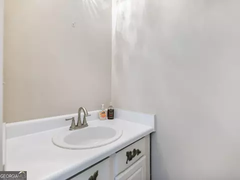 Bath - 3744 Berkeley Xing, Duluth, GA 30096 photo 1 of 4