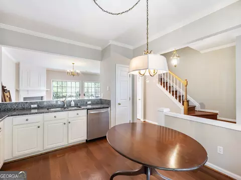 Kitchen - 3744 Berkeley Xing, Duluth, GA 30096 photo 3 of 4