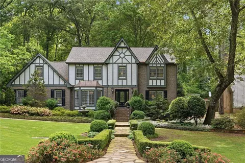 806 Marbrook Dr, Lawrenceville, GA 30044