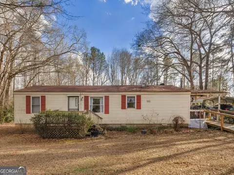 138 Lewis Rd, Jackson, GA 30233