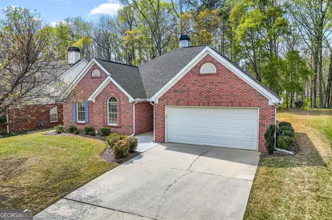 182 Meridian Dr, Stockbridge, GA 30281