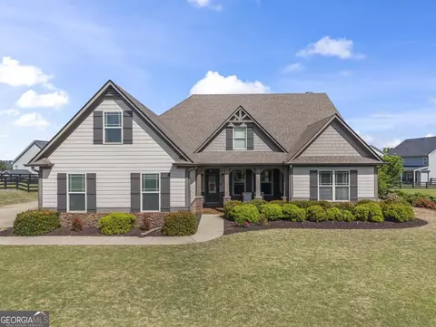 549 Riverwalk Manor Dr, Dallas, GA 30132