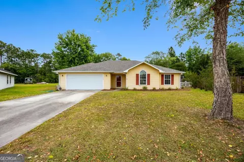 116 Cedar Circle Dr, Kingsland, GA 31548