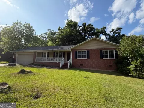 1864 Timberlane Rd, Milledgeville, GA 31061