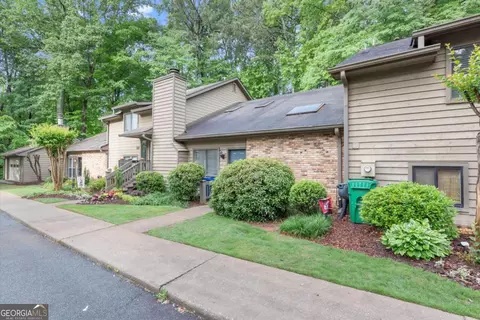 1858 D Youville Ln, Atlanta, GA 30341