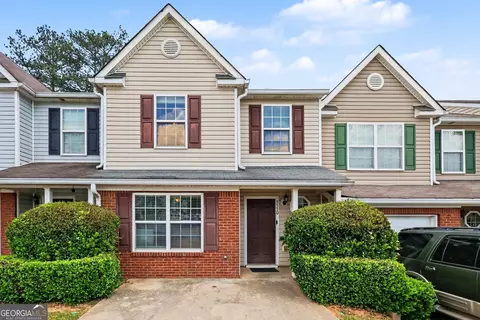 5330 Creekview Ln, Morrow, GA 30260