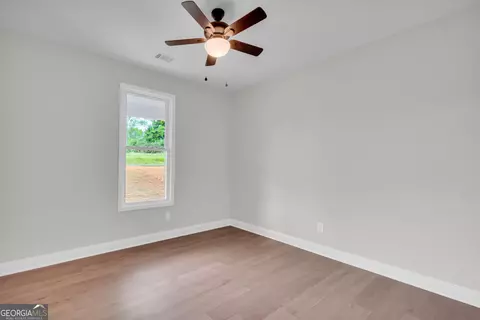 Bedroom - 188 Ayers Rd, Mount Airy, GA 30563 photo 2 of 4