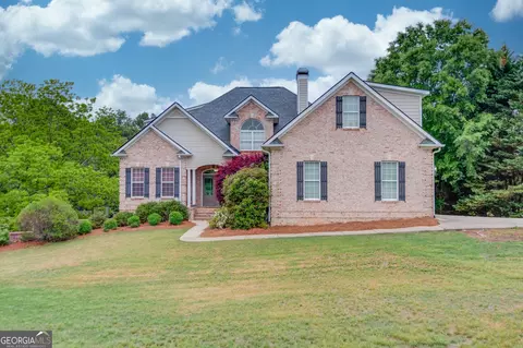 5667 Britt Whitmire Rd, Gainesville, GA 30506