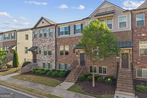 4468 Dunblane Ave, Sugar Hill, GA 30518