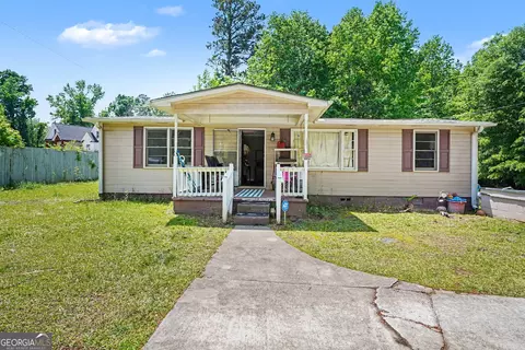 137 Taylor Rd, Jackson, GA 30233