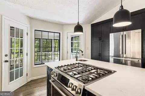 Kitchen - 190 Red Coat Pass, Jasper, GA 30143 photo 11 of 11