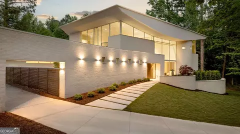3619 Ivy Rd NE, Atlanta, GA 30342
