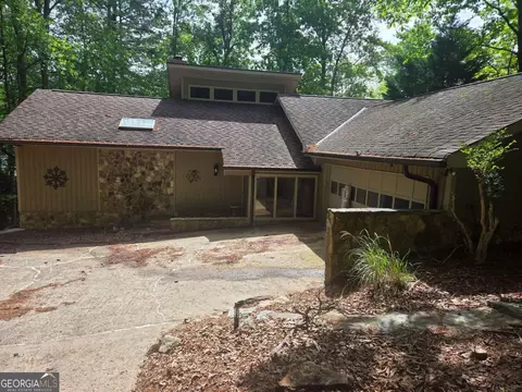 137 Broadwater Ct, Waleska, GA 30183