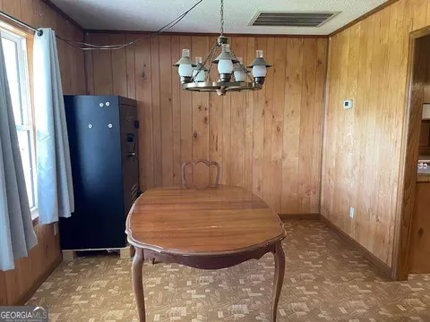 Dining - 298 Bud Denton Rd, Uvalda, GA 30473 photo 1 of 1