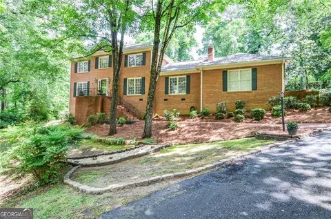 2144 Masonwood Cir, Snellville, GA 30078
