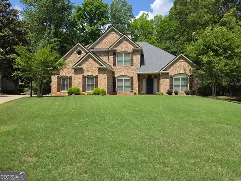 96 Highgrove Dr, Suwanee, GA 30024