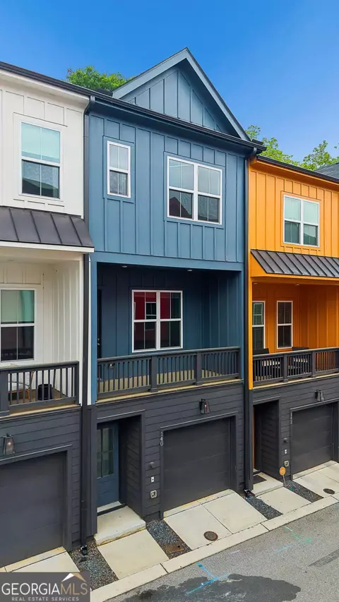 140 Color Cir, Atlanta, GA 30317
