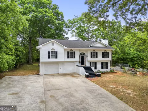 143 Stoneview Dr, Hoschton, GA 30548