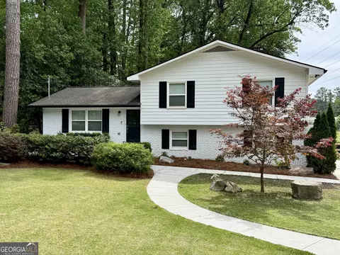 2708 Frontier Trl, Atlanta, GA 30341