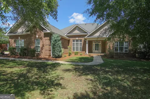 112 Addington Dr, Kathleen, GA 31047