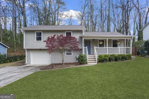 2611 Linnwood Dr SE, Smyrna, GA 30080