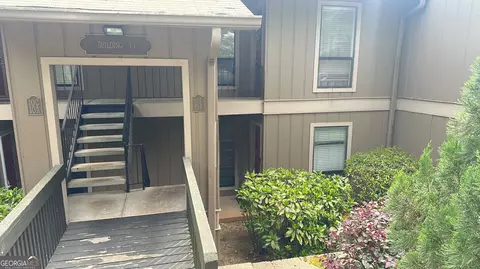 8740 Roswell Rd #10B, Atlanta, GA 30350
