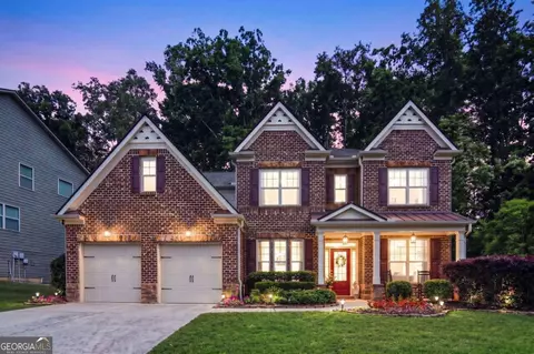 5515 Chestnut Dr, Cumming, GA 30040