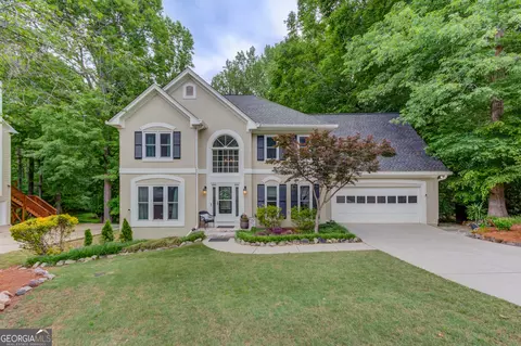 870 Connell Ln, Lawrenceville, GA 30044