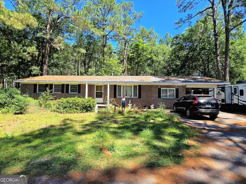 306 Delta Rd, Fitzgerald, GA 31750