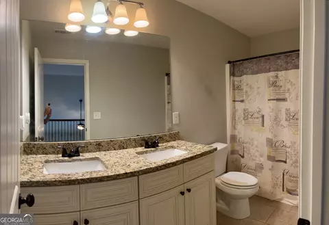 Bath - 5730 Rivermoore Dr, Braselton, GA 30517 photo 3 of 4