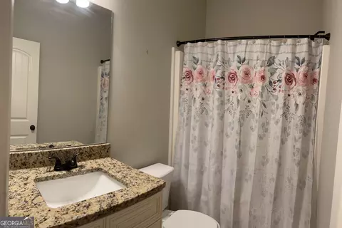 Bath - 5730 Rivermoore Dr, Braselton, GA 30517 photo 4 of 4