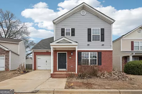 38 Middleton Ct, Cartersville, GA 30120