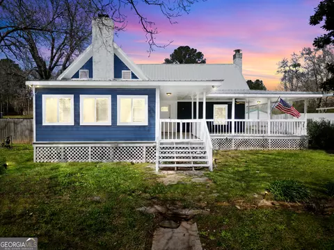 891 Crumbley Rd, Mcdonough, GA 30252