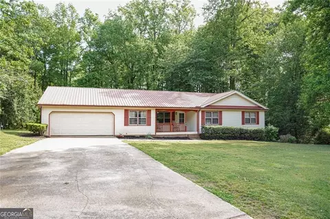 4025 Derby Dr, Cumming, GA 30040