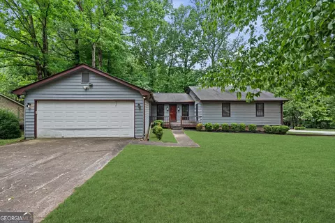 3047 Sanibel Dr, Stone Mountain, GA 30087