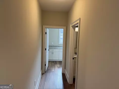 Entry Way - 35 Mattie Ct, Mansfield, GA 30055 photo 2 of 5