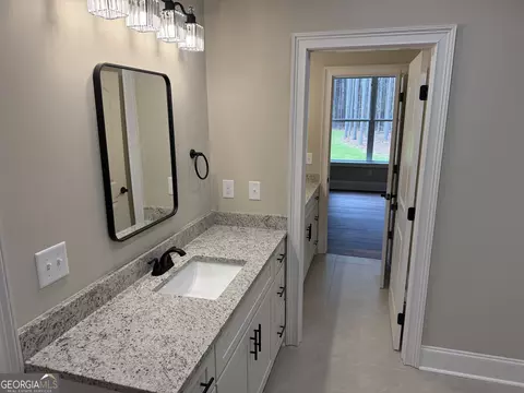 Bath - 35 Mattie Ct, Mansfield, GA 30055 photo 3 of 9