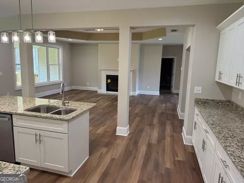 Living - 35 Mattie Ct, Mansfield, GA 30055 photo 3 of 3