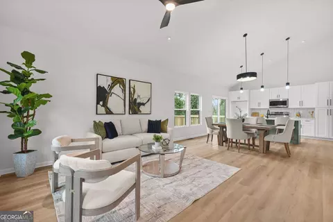 1674 Mary George Ave NW, Atlanta, GA 30318