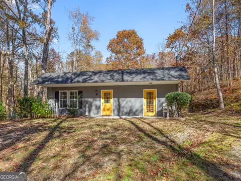 147 Briarwood Dr, Cleveland, GA 30528