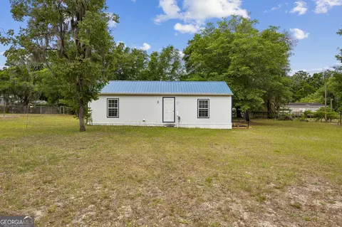 105 Mizell Gibson St, Folkston, GA 31537