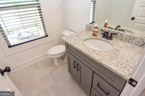 Bath - 158 Conner Ln, Williamson, GA 30292 photo 12 of 14