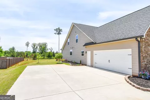 Exterior - 158 Conner Ln, Williamson, GA 30292 photo 12 of 26