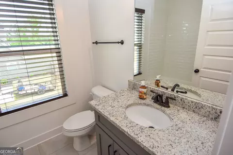 Bath - 158 Conner Ln, Williamson, GA 30292 photo 13 of 14