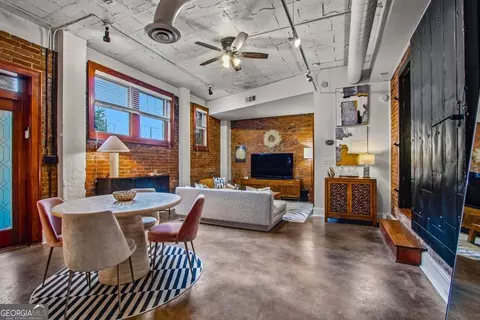 908 Juniper St NE #4, Atlanta, GA 30309