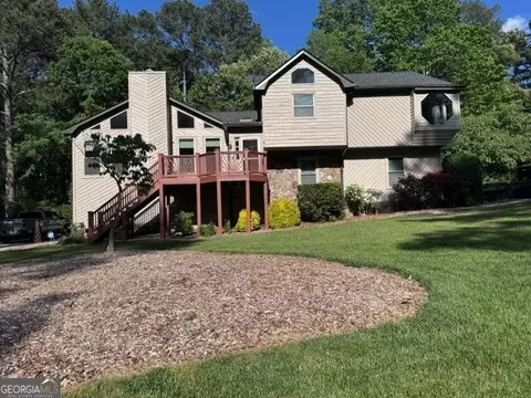 2921 Hadrian Dr SW, Snellville, GA 30078