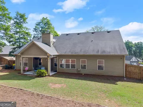 Exterior - 1929 Windstone Pl, Winder, GA 30680 photo 8 of 9