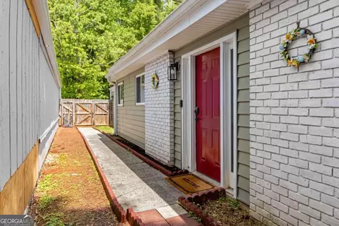 2958 Chipmunk Trl SE, Marietta, GA 30067