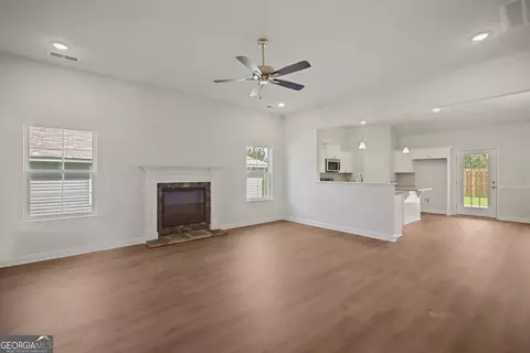 Living - Undisclosed, Augusta, GA 30909 photo 4 of 5