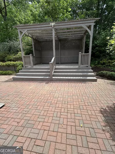 Exterior - 114 Wellington Dr, Lagrange, GA 30241 photo 10 of 21